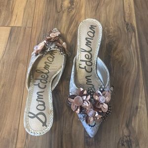 Sam Edelman Women's Floral Embellished kitten Heels